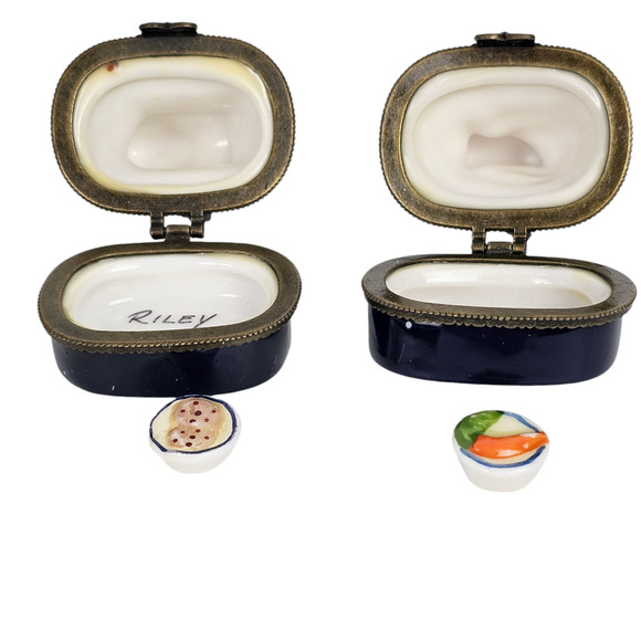 Lot of 4 miniature Christmas holiday boxes china tin resin - Picture 7 of 10